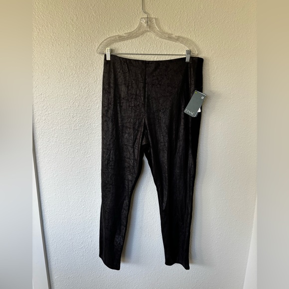 Lysse Pants - Lysse Black Faux-Leather Leggings